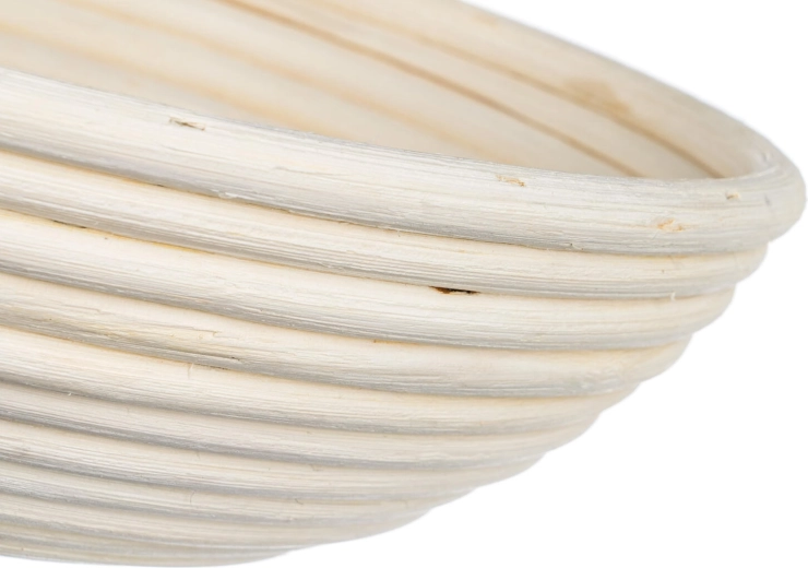 Ratan natural cu structură respirabilă