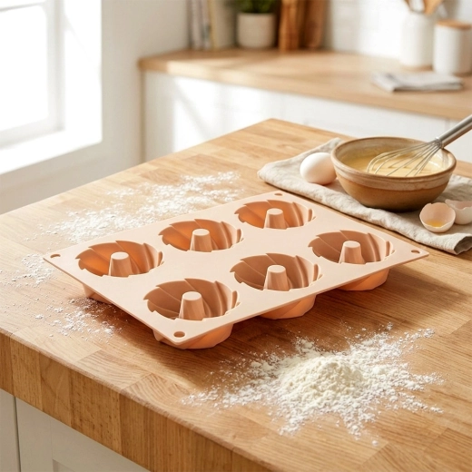 6 cavități cu tub central pentru coacere uniformă