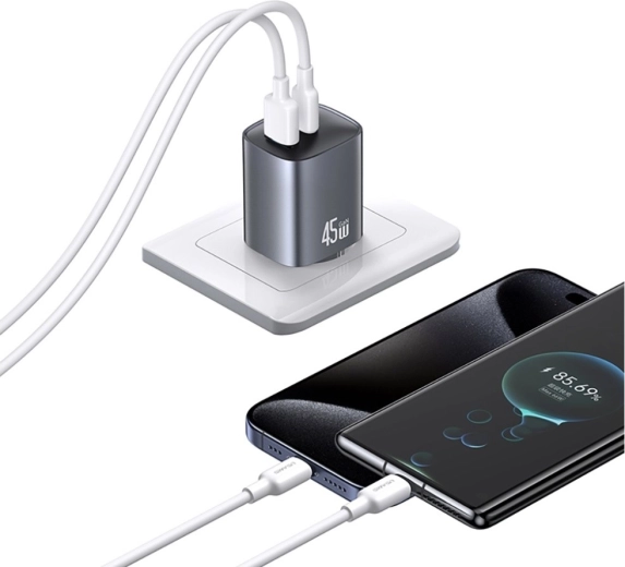 Două porturi pentru încărcare simultană