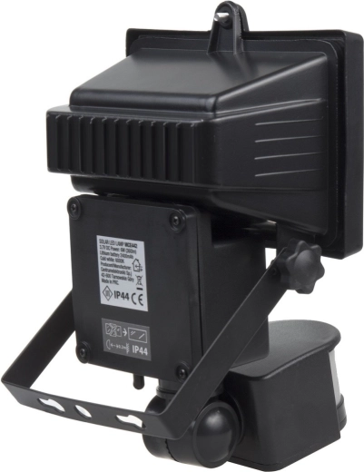 Rezistență IP44 pentru exterior