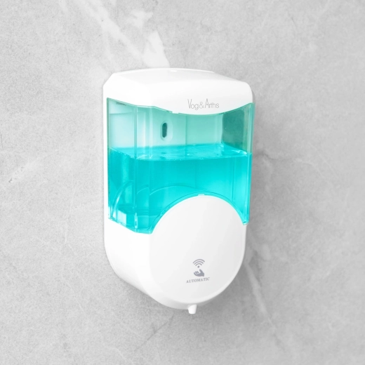 Rezervor transparent cu o capacitate de 600 ml