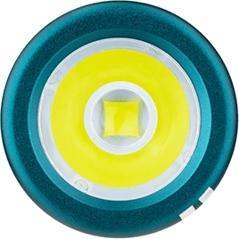 Putere compactă: până la 180 lm și 48 m rază