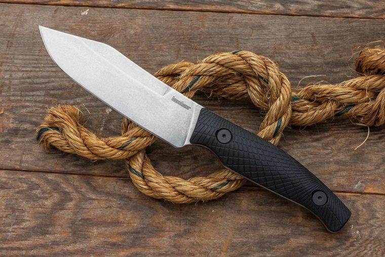 Lamă bowie performantă din oțel sculă D2