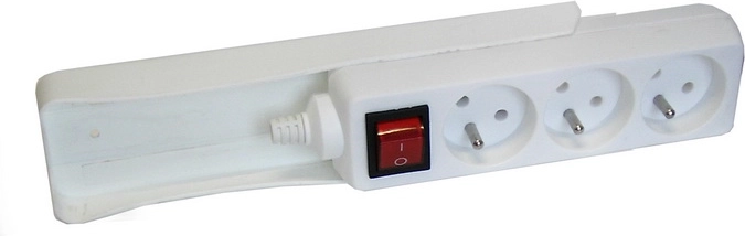 Compatibil cu 3–4 prize