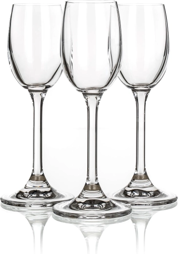 Formă elegantă pentru o servire impecabilă