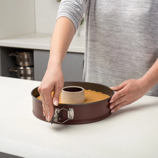 Margine detașabilă pentru scoatere ușoară