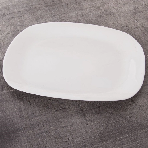 Universală pentru antreuri, deserturi și feluri principale