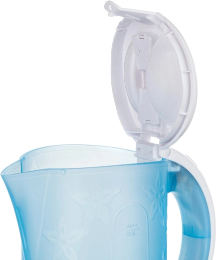 Volum compact de 0,6 l pentru băuturi rapide