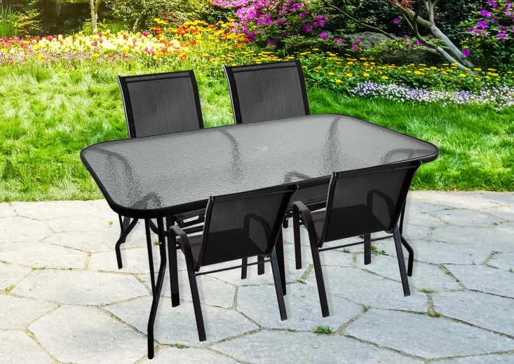 Construcție din oțel rezistentă la orice vreme