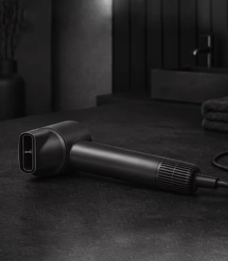 Ionizare pentru păr neted și strălucitor