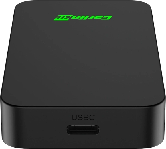 Port USB-C și conectare simplă Plug & Play