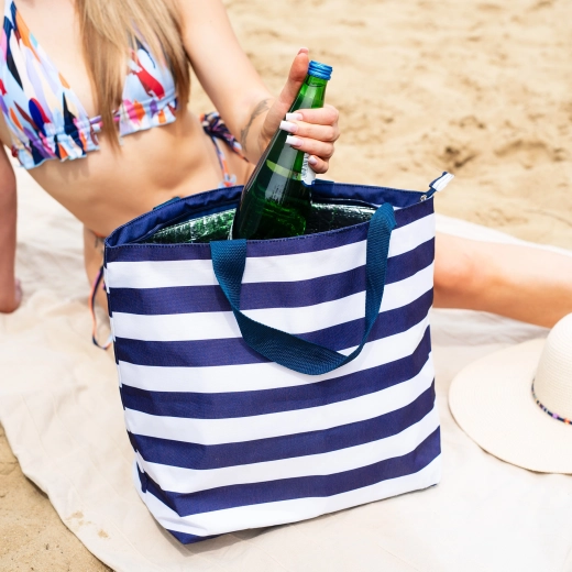 Ușoară, dar spațioasă – 23 litri