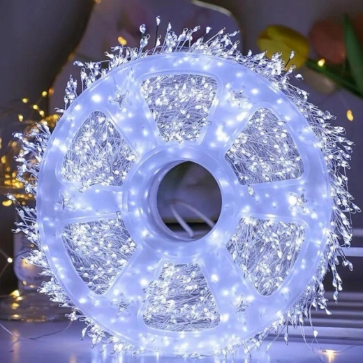 200 de micro diode LED în culoare alb rece