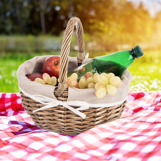 Ideal pentru picnic și cules de ciuperci
