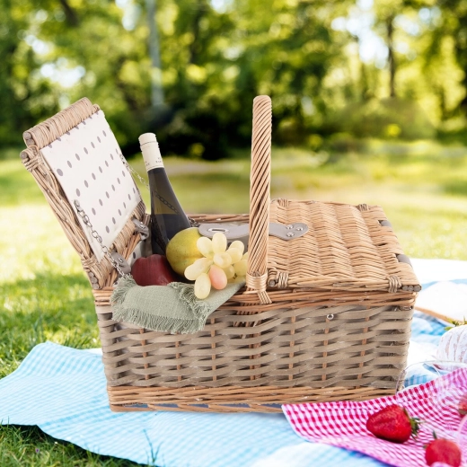 Transport comod în excursii și la picnic