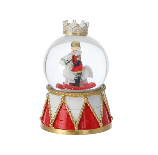 Motiv tradițional al spărgătorului de nuci în diverse variante