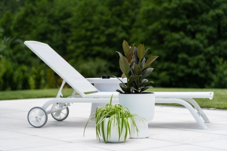Design modern, striat, pentru interior și exterior