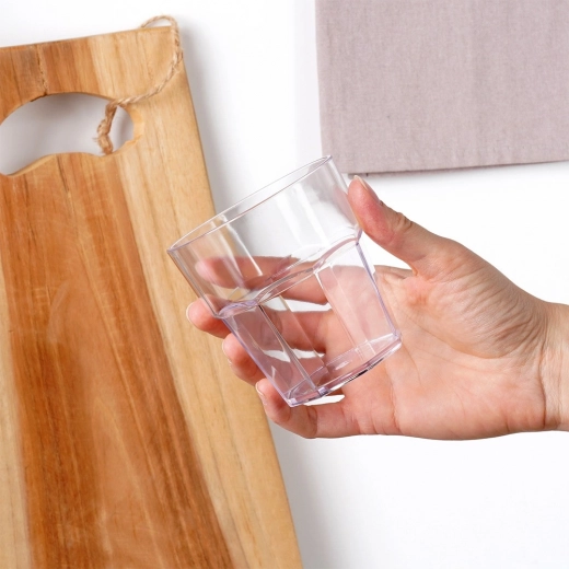 Priză comodă și design elegant