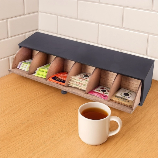 Depozitare clară pentru până la 6 tipuri de ceai