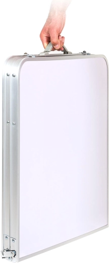 Pliere într-o servietă compactă