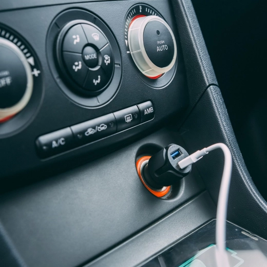 Adaptor pentru brichetă auto cu 2 porturi USB, 2,4 A, negru
