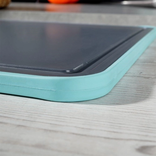 Spațiu de lucru curat datorită șanțului pentru sucuri