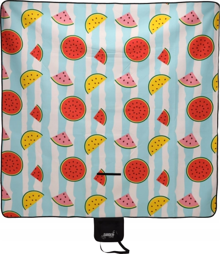 Spațiu generos și design fructat jucăuș