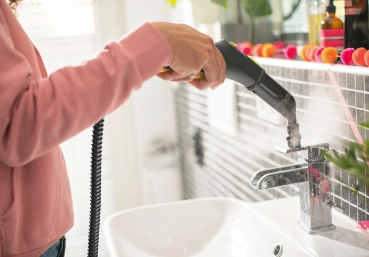 Duză manuală flexibilă pentru detalii