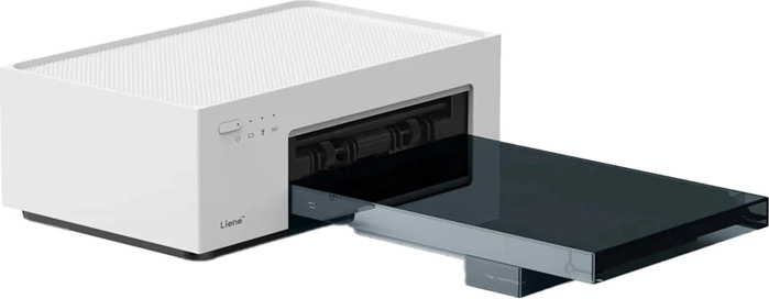 Design compact și tavă culisantă