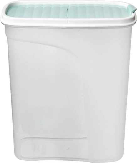 Volum mare de 2,5 l și formă practică
