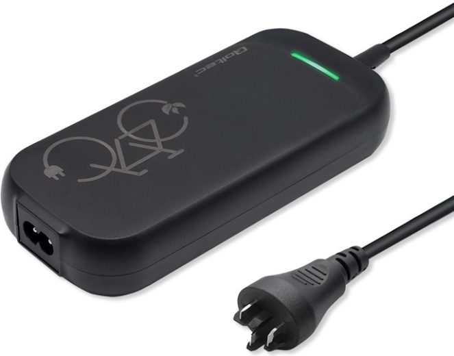 Încărcare rapidă și sigură 42 V / 2 A