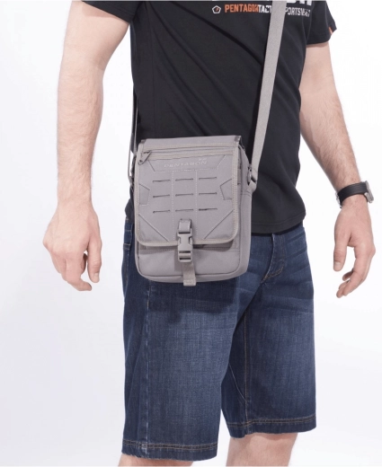 Geantă tactică Pentagon purtată pe umăr Messenger Shoulder Bag