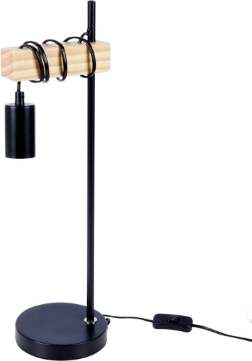 Design industrial cu element din lemn