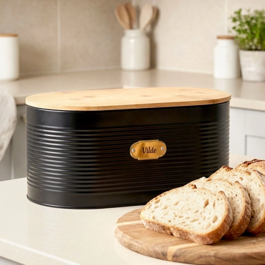 Capac din bambus folosit ca tocător