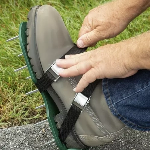 Cleme metalice pentru fixare fermă