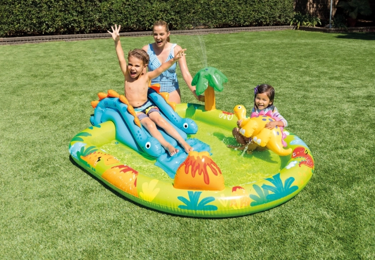 Ideal pentru cei mici – piscină puțin adâncă