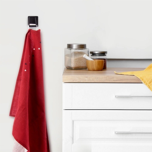 Design elegant negru pentru orice interior