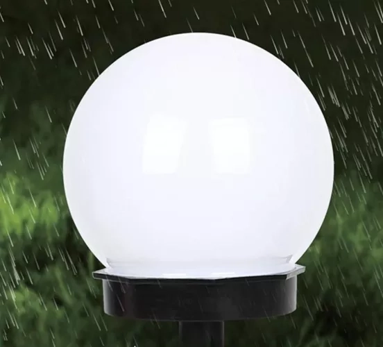 Rezistență pentru utilizare în exterior (IP44)