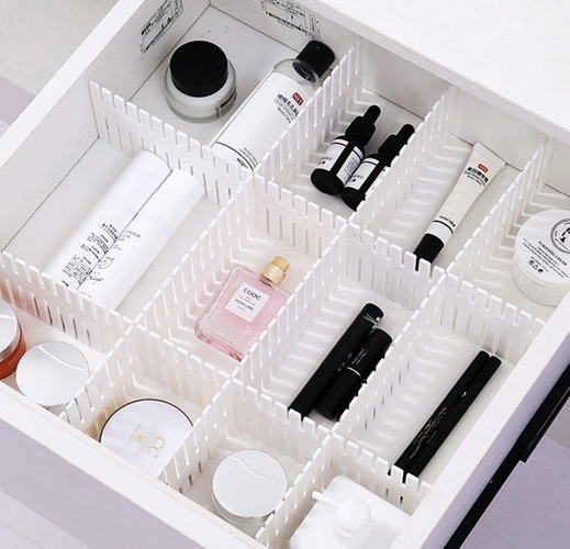 Ordine în sertar pentru haine și cosmetice