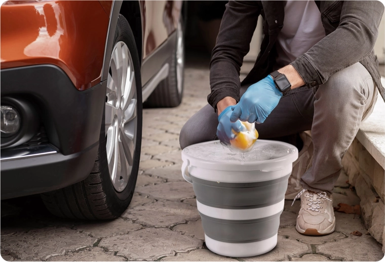 Ajutor universal pentru spălat și spălarea mașinii