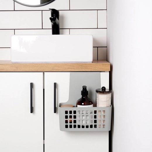 Ordine în bucătărie și baie