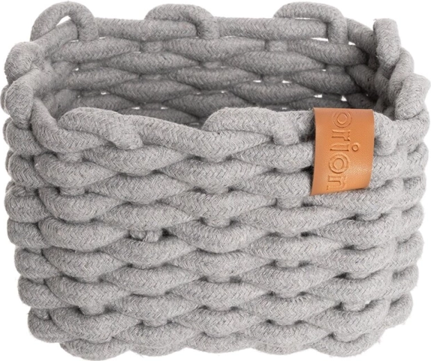 Design împletit în stil Skandi