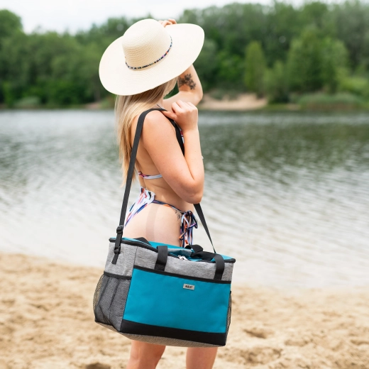 Transport confortabil la plajă și în excursii