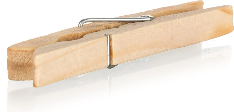 Priză fermă datorită arcului metalic