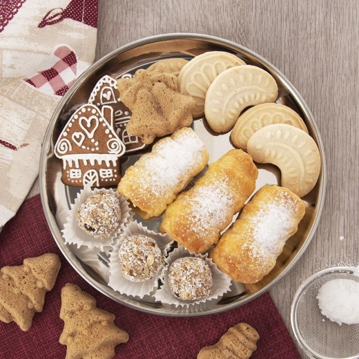 Ideală pentru prăjituri, fructe și canapele