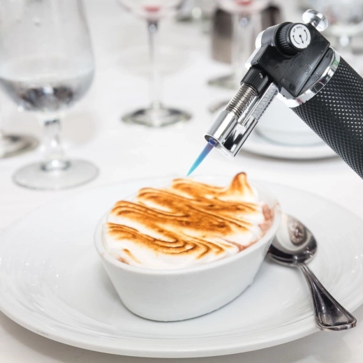 Crème brûlée și deserturi perfecte în câteva clipe