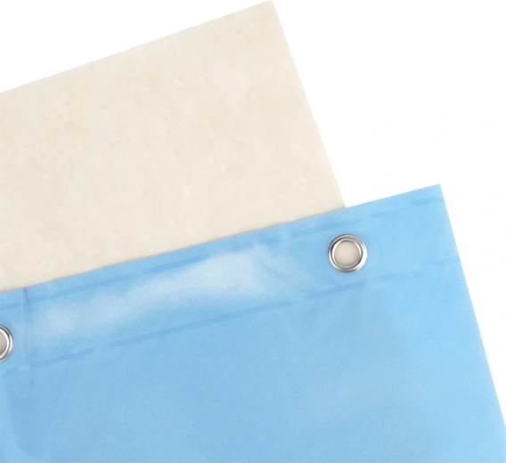 Montaj ușor datorită ocheților întăriți