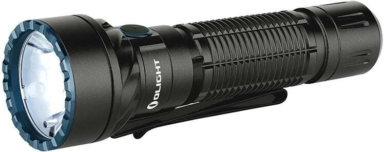 Lumină albă 1750 lm cu rază de până la 360 m