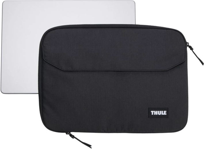 Exact pe măsura MacBook Pro 14"