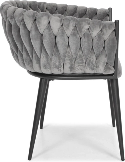 Spătar împletit pentru stil și susținere